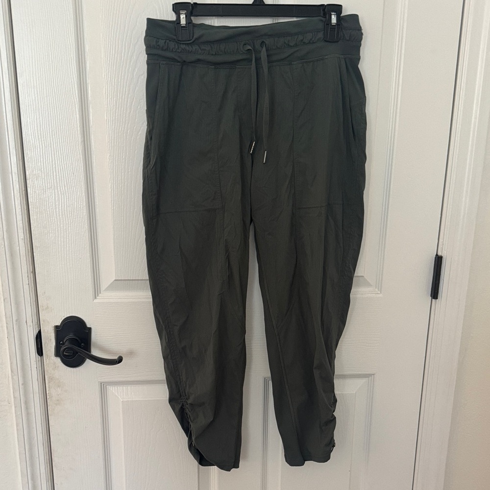 Lululemon Dance Studio Jogger pants 8